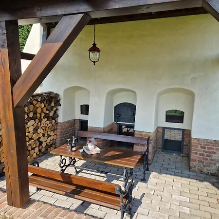 Cihelna Hribeci Pelhrimov